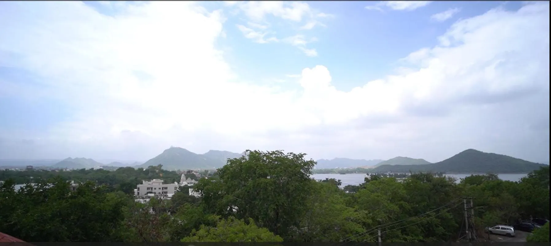 Pensionat Lakeside Bliss Homestay Udaipur